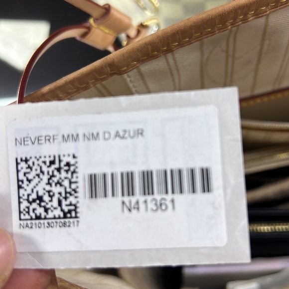 Louis Vuitton Neverfull mm - Picture 4 of 4